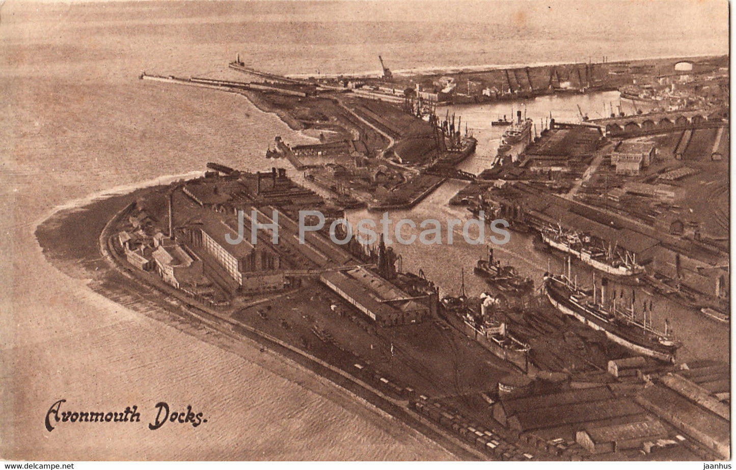 Avonmouth Docks - Port of Bristol - ship - old postcard - United Kingdom - England - unused - JH Postcards