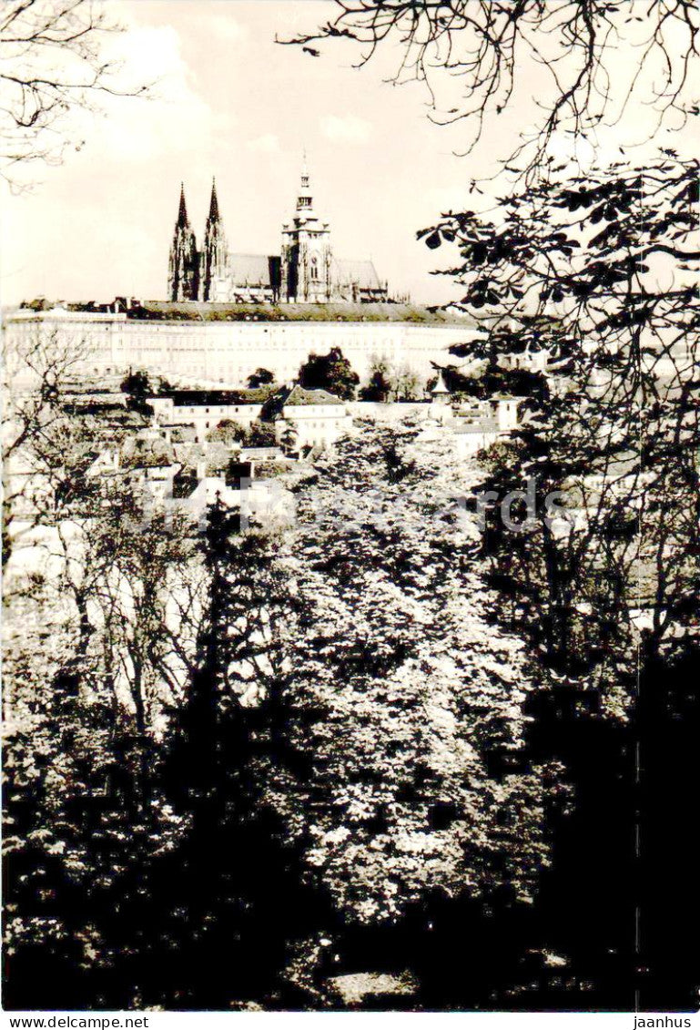 Praha - Prague - Prague Castle from Lobkovic Garden - Czech Republic - Czechoslovakia - unused - JH Postcards